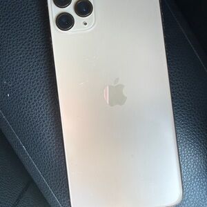 Apple iPhone 11 Pro Max Gold